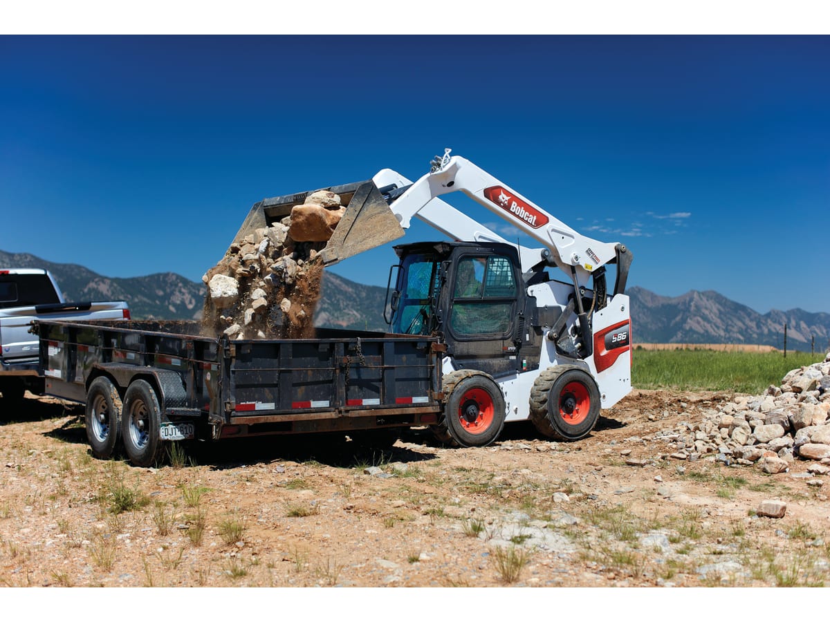Bob Cat S86 Skid-Steer Loader