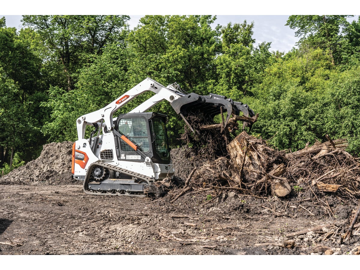 Bob Cat T650 Compact Track Loader
