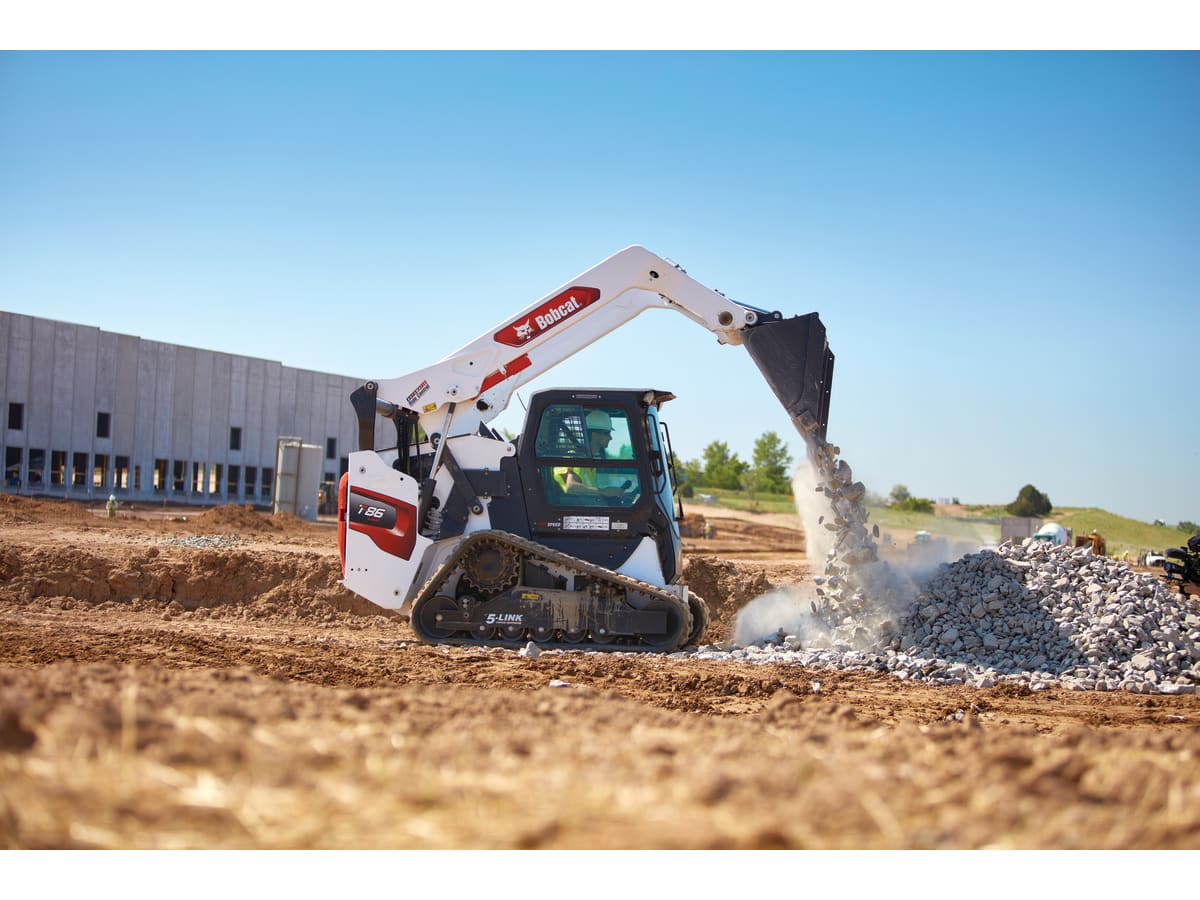 Bob Cat T86 Compact Track Loader