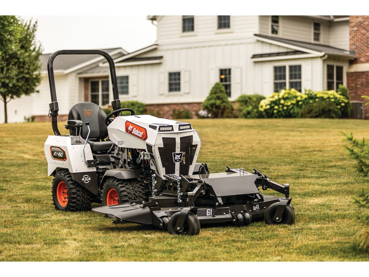 Bob Cat AT450 Articulating Tractor