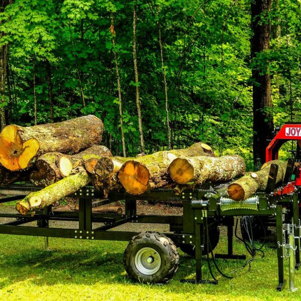 Vallee Forestry Equipment RM4 – Heavy Duty Mobile Log Table with Hydraulic Infeed