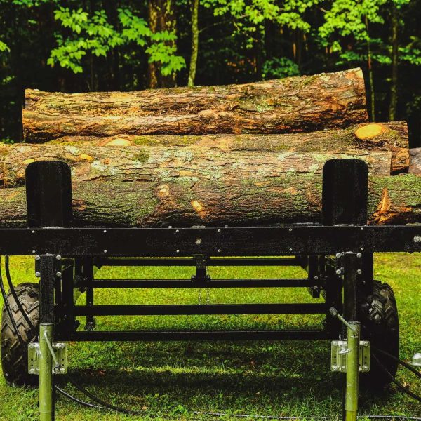 Vallee Forestry Equipment RM4 – Heavy Duty Mobile Log Table with Hydraulic Infeed