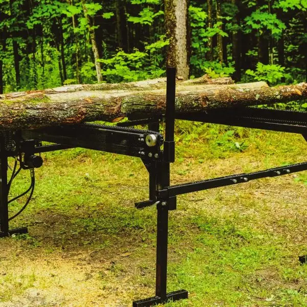 Vallee Forestry Equipment RM2 – Log Table with Hydraulic Infeed