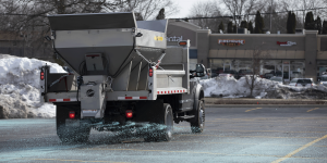 Fisher TEMPEST™ Stainless Steel Hopper Spreader