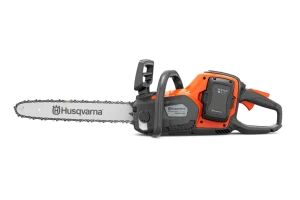 Husqvarna 350i Power Axe Chainsaw (battery and charger included) Husqvarna 350i Power Axe Chainsaw (battery and charger included)